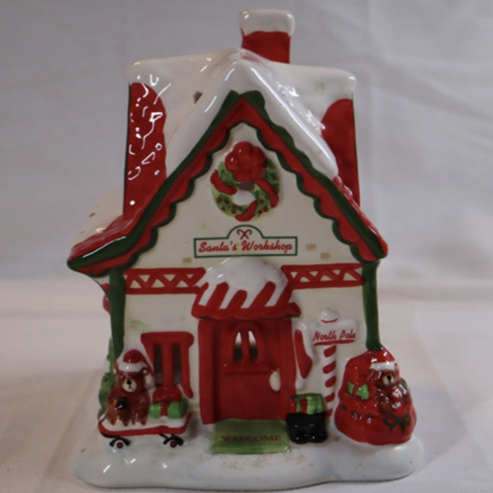 Vintage The White Barn Candle Co. Santa's Workshop Christmas Village Luminary